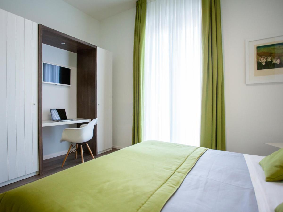 Dimora Mefite-Camere Con Bagno Privato E Self Check-In มาเตรา ภายนอก รูปภาพ